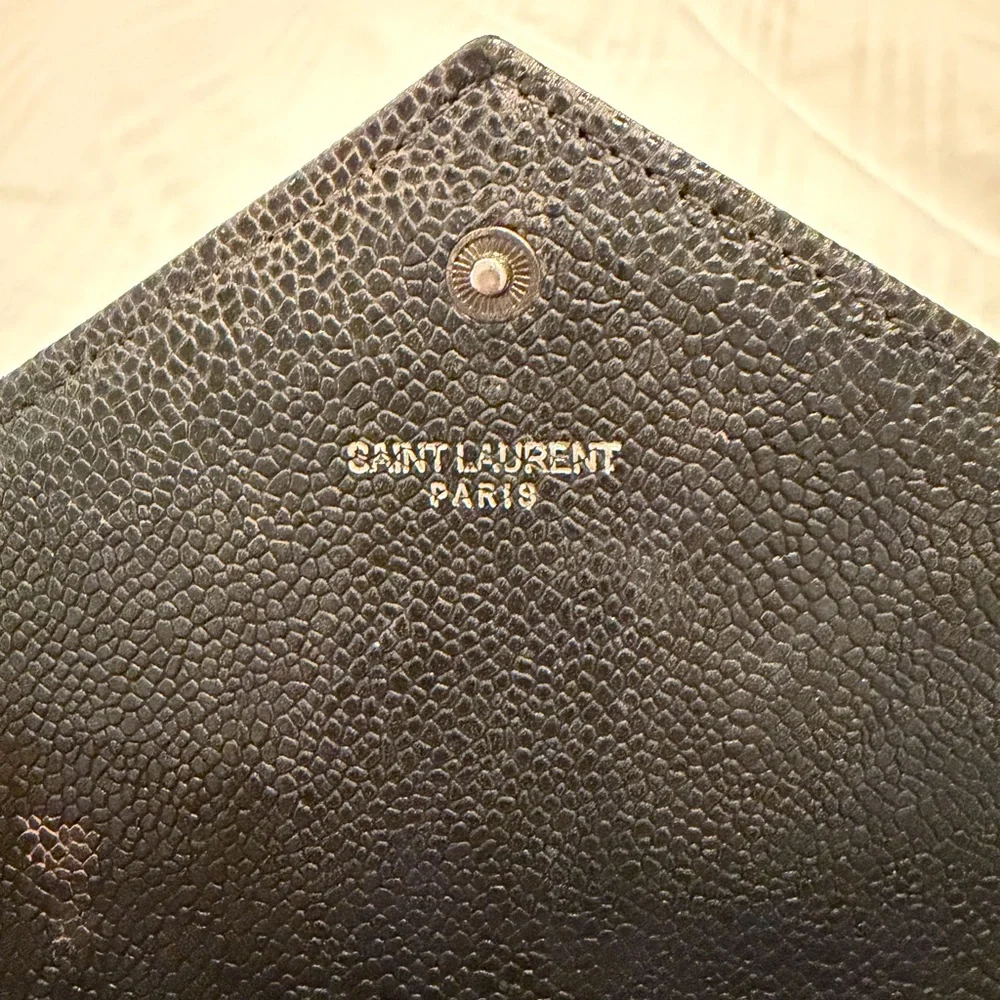 Yves Saint Laurent Black Quilted Crossbody Bag - Picture 5 of 5